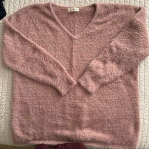 Vine & Love Feather Mauve Sweater - L